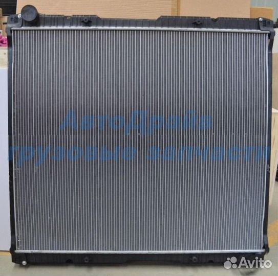 Радиатор охлаждения Скания Р