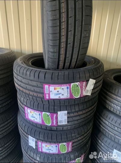 Roadmarch PrimeStar 66 225/55 R17 101H