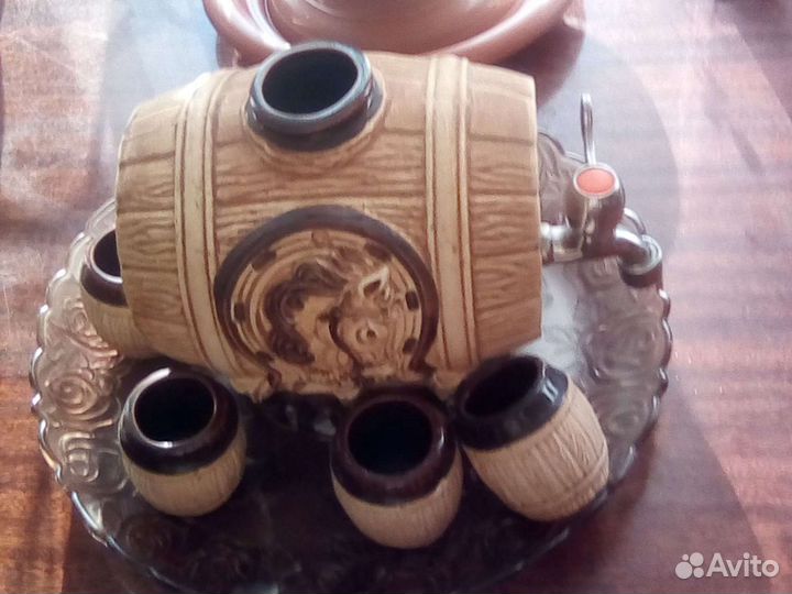 Сувенирная пивная бочка литра на 3