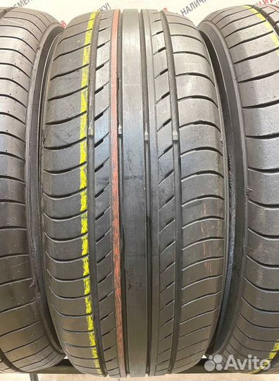 Yokohama BluEarth E70 205/55 R17 91V