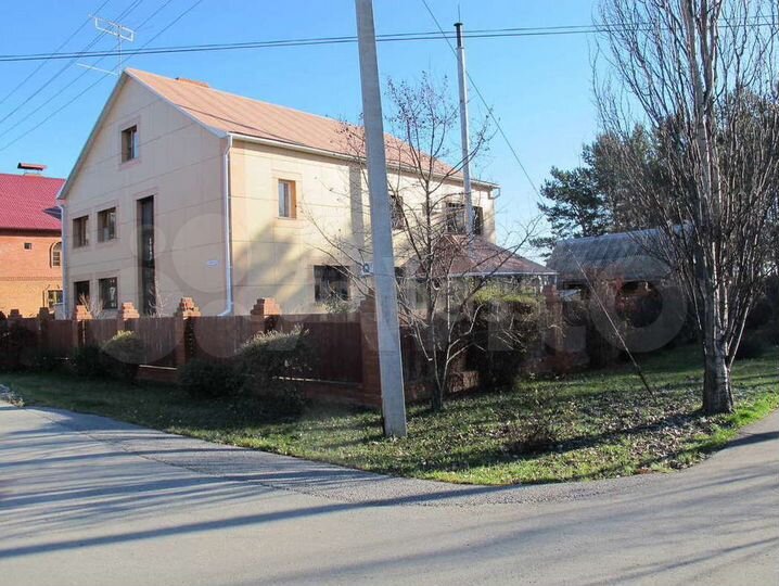 Коттедж 533 м² на участке 12,6 сот.