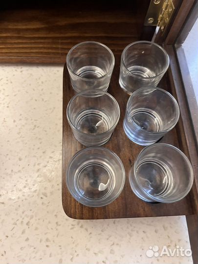 Настольный бар