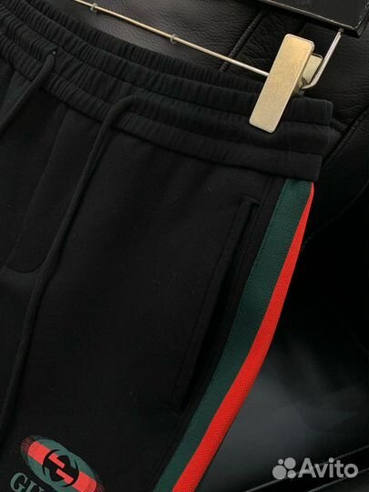Спортивные штаны gucci