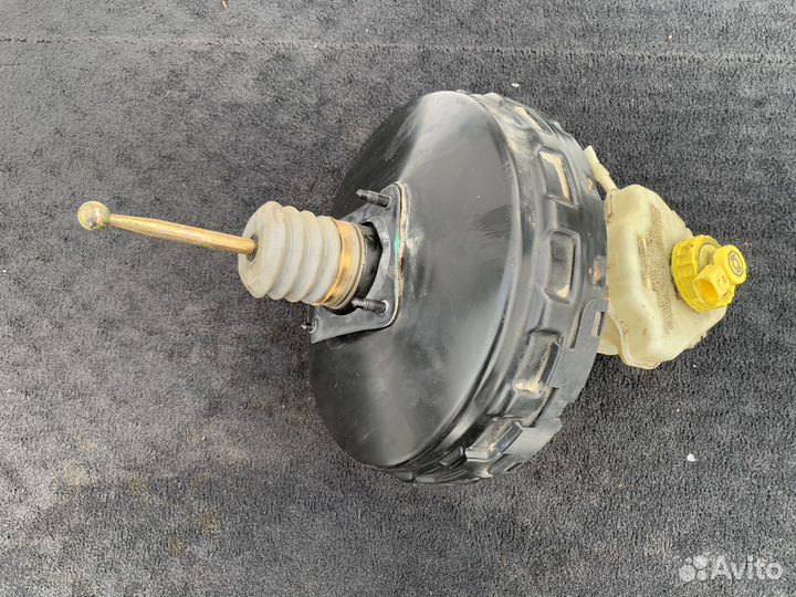 Вакуумный усилитель тормозов Порше Кайен 955/957