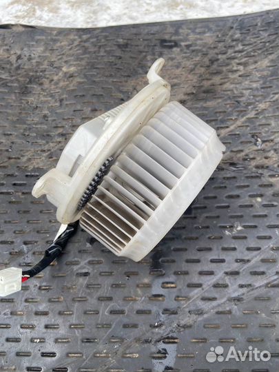 Моторчик отопителя,Печки Toyota Crown S200 GWS204