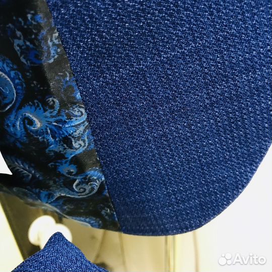 Мужской костюм высокого качества