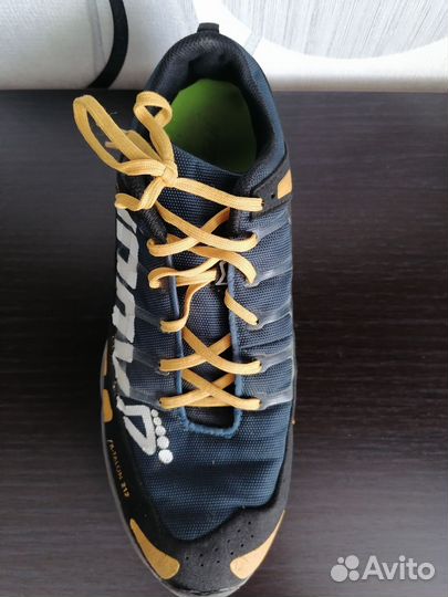 Мужские шиповки для бега