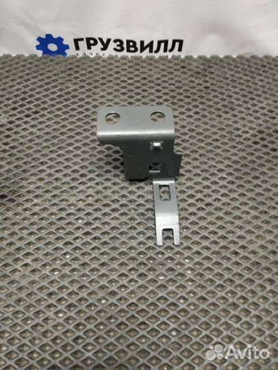 Кронштейн (крепление) Volvo FH4 21857851