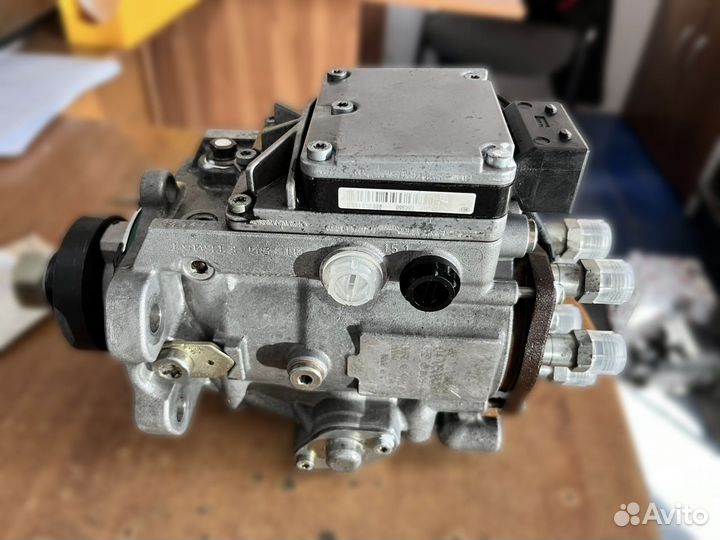 Топливный насос Bosch VP44 / Bosch 0470506017
