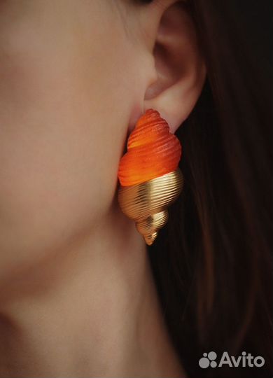 Клипсы Ben-Amun янтарные ракушки