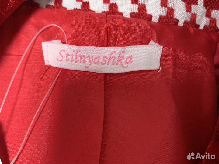 Пиджак для девочки 146