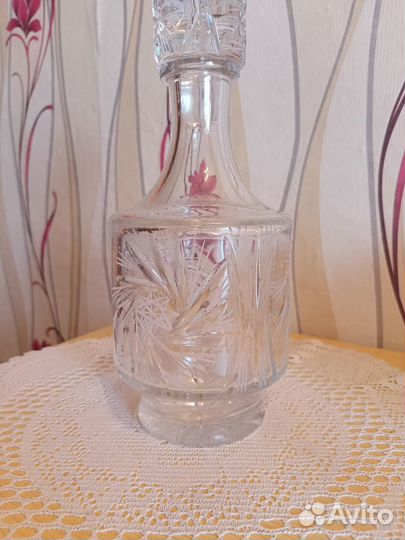 Графин хрустальный