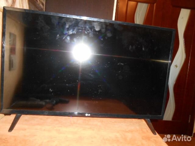 Телевизор LG SMART tv 32