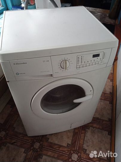 Стиральная машина Electrolux на запчасти