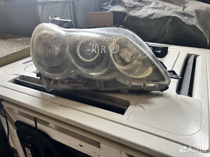 Фара правая toyota mark x