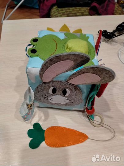 Развивающий кубик мягкий из фетра ручной работы