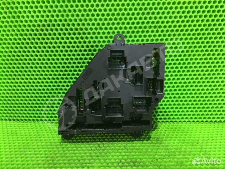 Блок предохранителей Bmw 7 F01