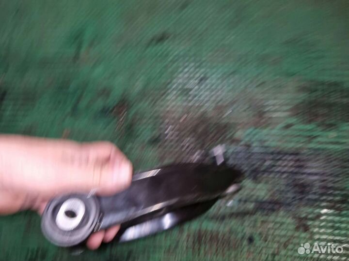 Рычаг передний левый Dodge Durango ram 1500