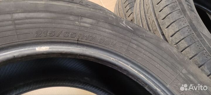 Yokohama BluEarth AE50 SUV 215/65 R17 99V