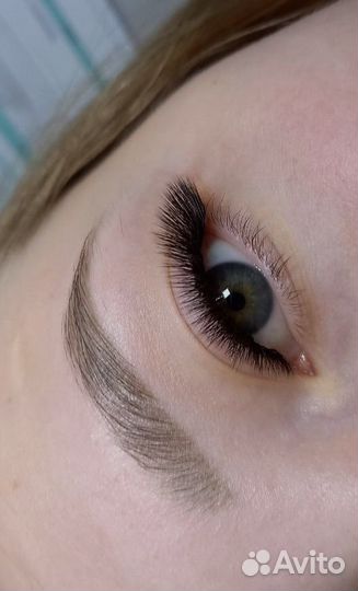 Наращивание ресниц и худ. оформление бровей