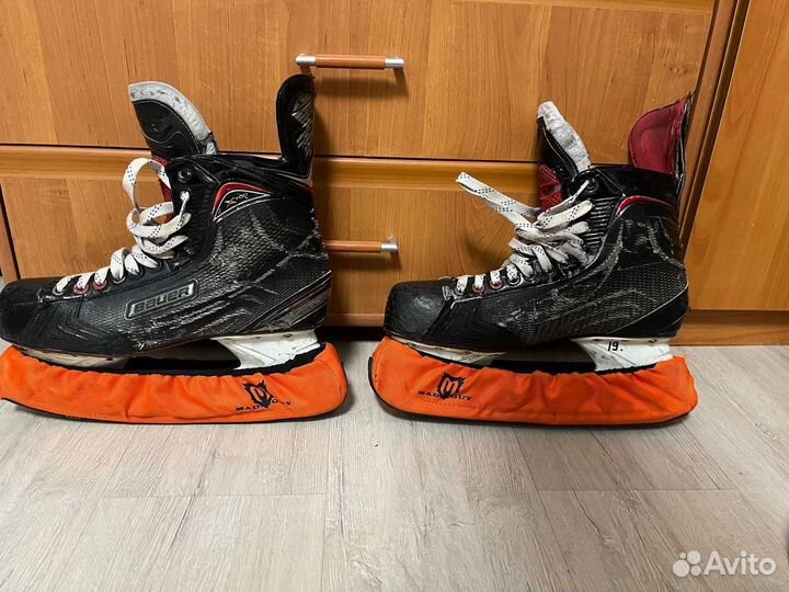 Коньки Bauer x700 12D