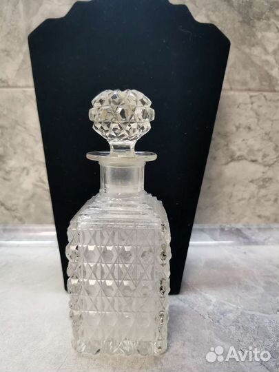 Графин, штоф