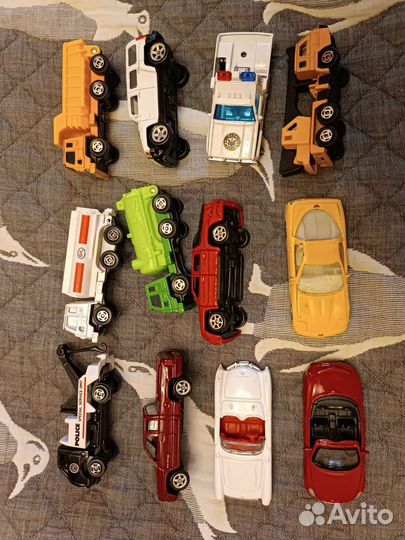 Машинки маленькие welle hotweels