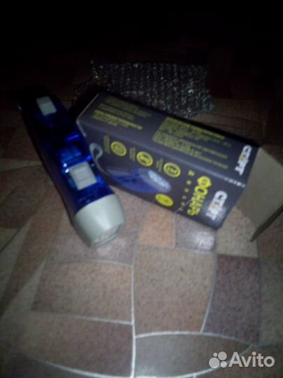 Фонарь-динамо