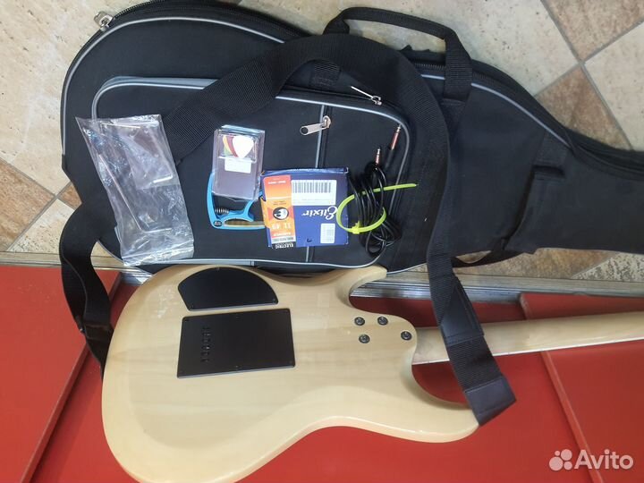 Электрогитара Caraya E226N (вк1)