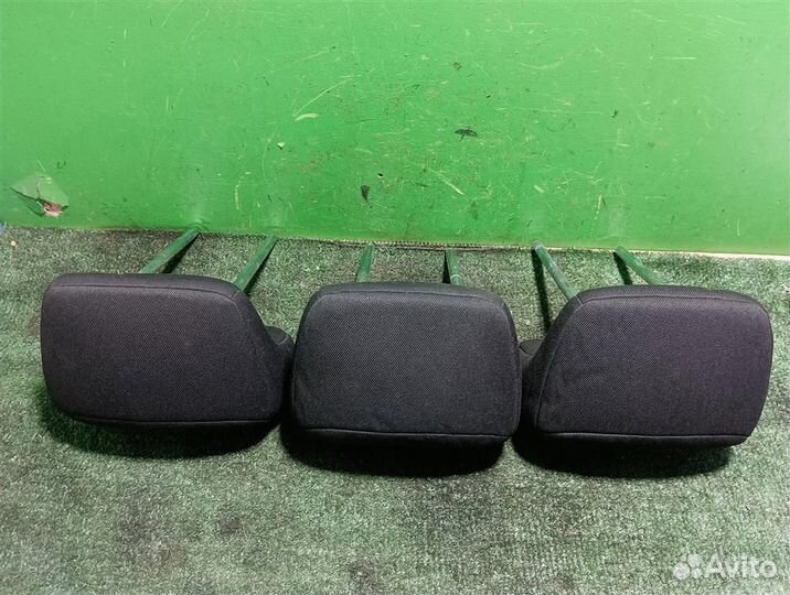 Подголовники задние Suzuki Ignis 2007