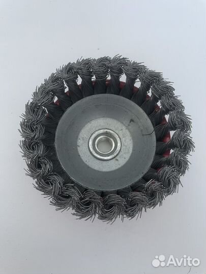 Щетка металлическая чашечная, мягкая, жесткая