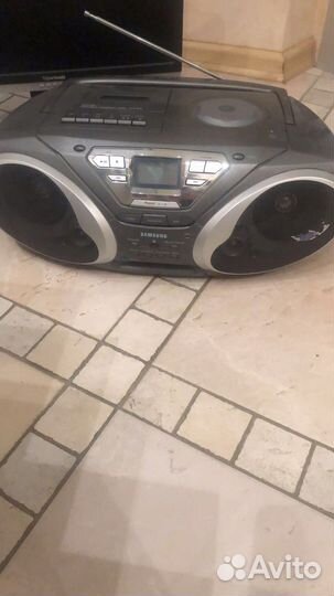 Кассетная магнитола