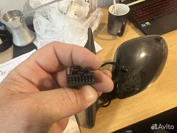 Зеркало заднего вида правое volkswagen tiguan