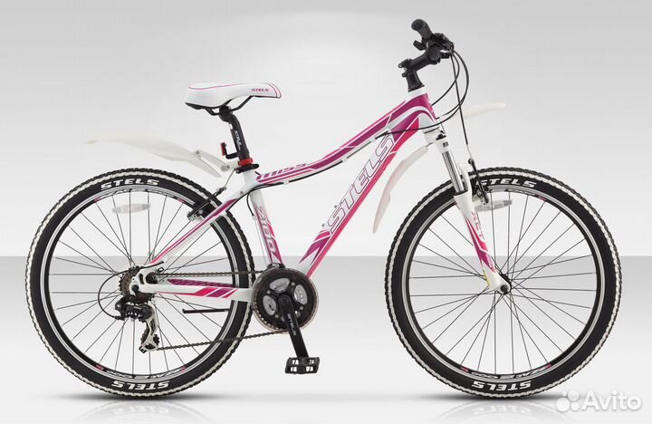 Женский горный велосипед Stels Miss 7100
