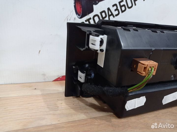 Бортовой компьютер дисплей Citroen C4 2 B7 2011