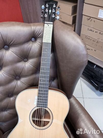 Акустическая гитара Parkwood S22-GT