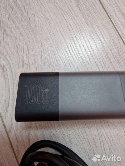 Зарядное устройство Baseus GAN3 Pro 100W с 4 usb