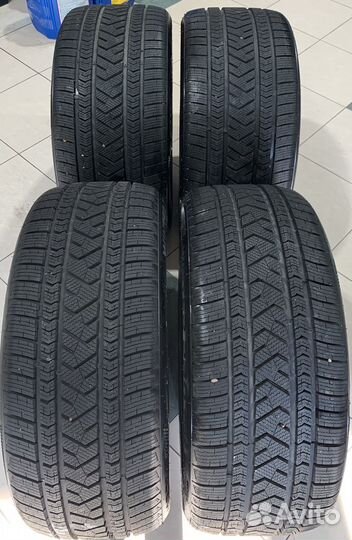 Tourador Winter Pro TSU1 275/40 R21 и 315/35 R21