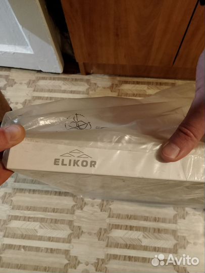 Кухонная вытяжка