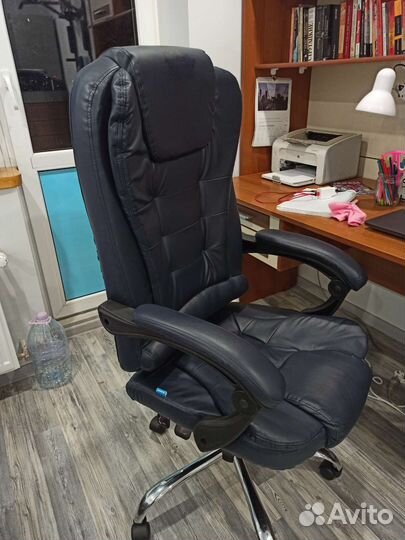 Компьютерное кресло (офисное )