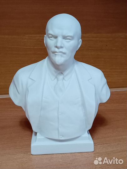 Бюст СССР В И Ленин лфз