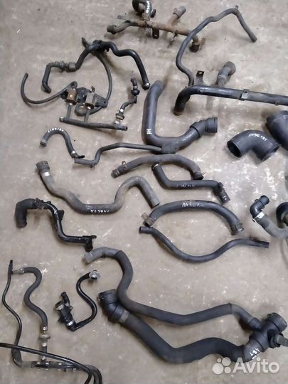 Патрубки охлаждающей жидкости Ауди А4 В6 2.0 ALT