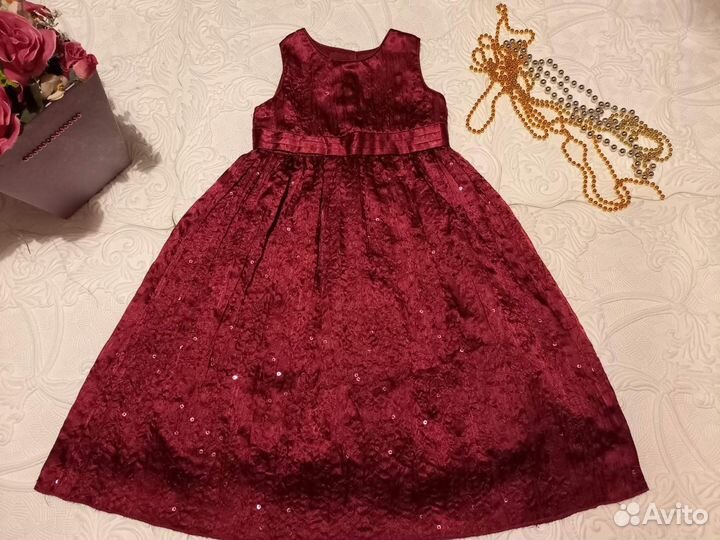 Нарядное платье для девочки 3 - 4 года