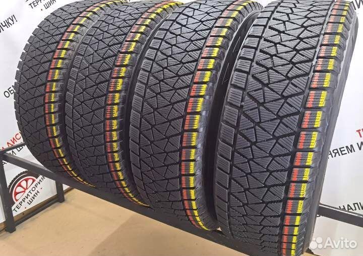 Bridgestone Blizzak Revo1 215/45 R17 84N