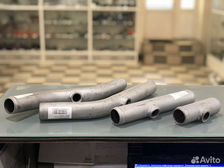 Патрубок под датчик включения вентилятора