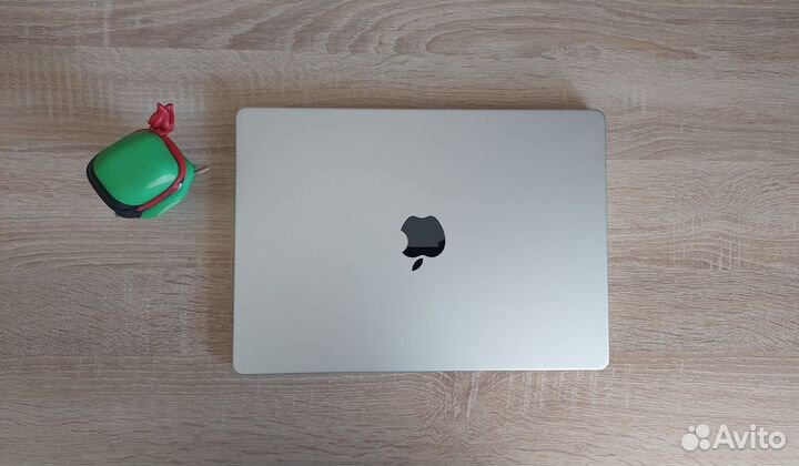 Macbook Pro 14 M1 16gb 512gb Серебристый