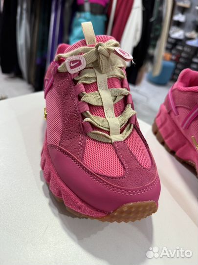 Кроссовки женские nike jacouemus розовые кеды