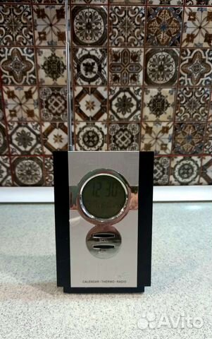 Радиоприемник с часами