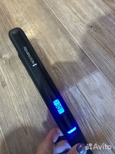 Утюжок Remington с керамическими пластинами