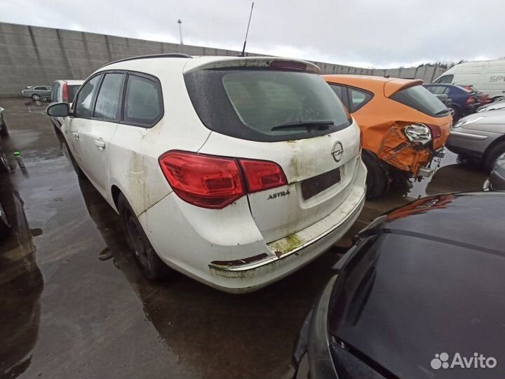 Трубка сцепления Опель Астра J Зафира C 13г